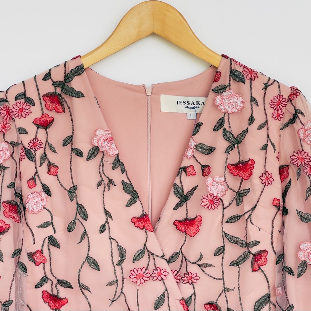 JessaKae Embroidered Holly Dress Blush Pink Tulle Floral 3/4 Sleeve V-Neck Lined - Picture 2 of 13